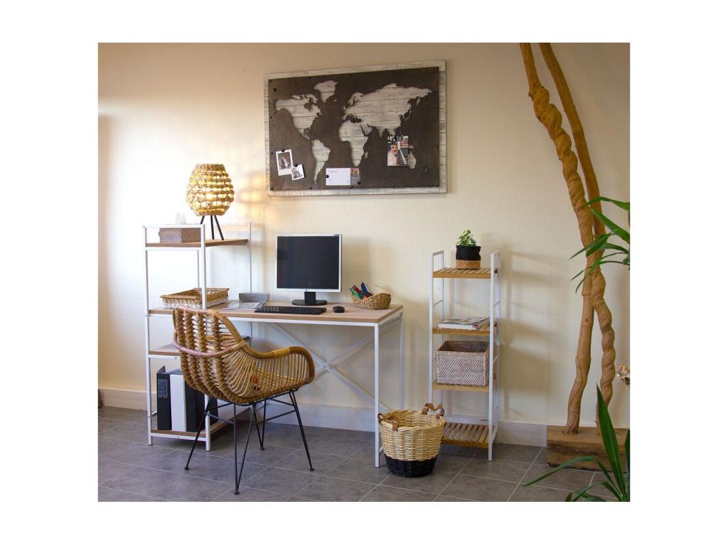 Fauteuil en rotin brut pieds métal Lumenao ICEU55248