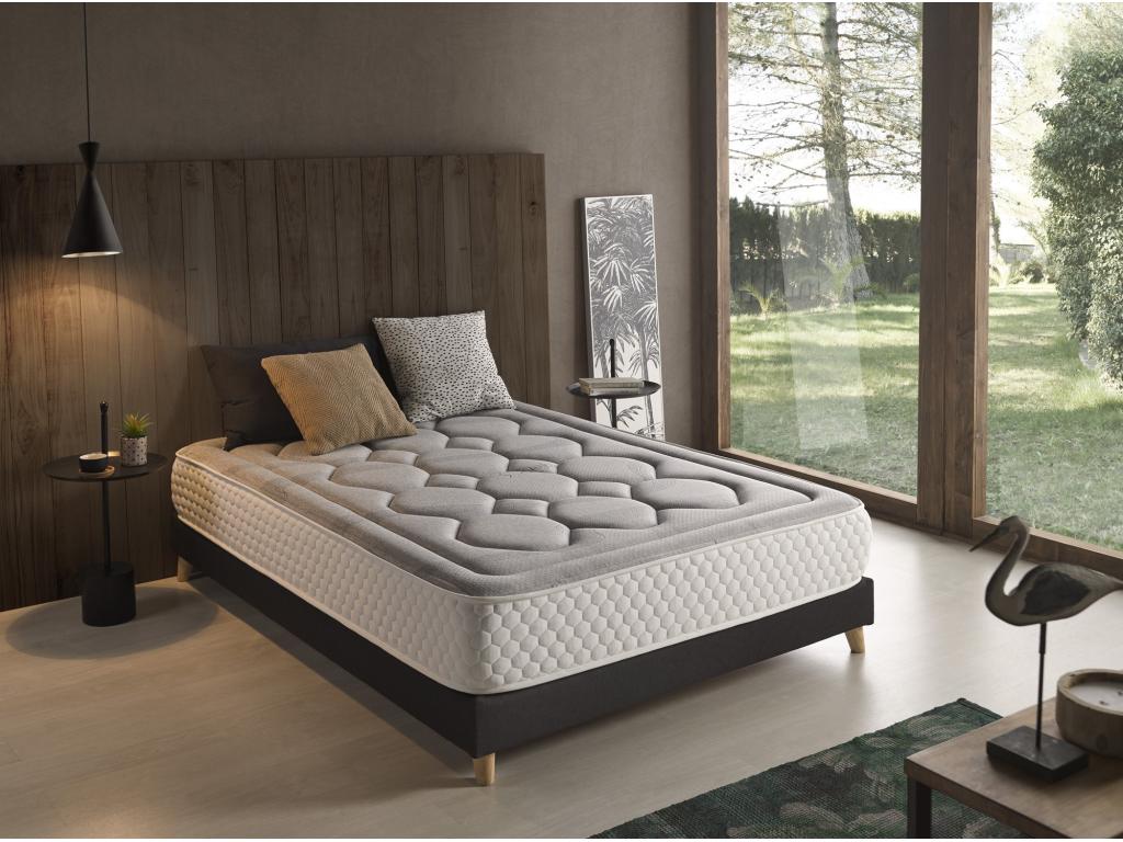 Matelas 200x200 Ventoriqélastique Natur Graphene 28 cm /-2 Fermeté moyenne-élevée. VTBI65131